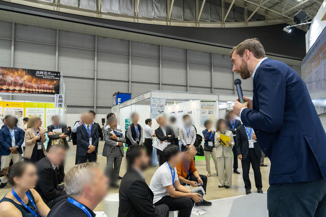 photos inside the venue