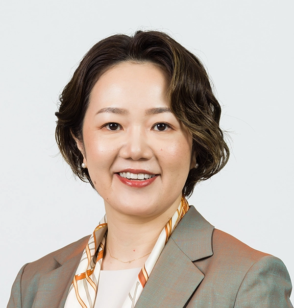 宮柱 明日香 氏